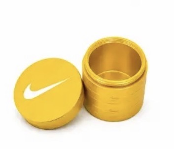 Bote con tapa Nike