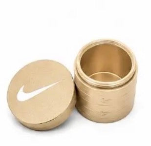 Bote con tapa Nike