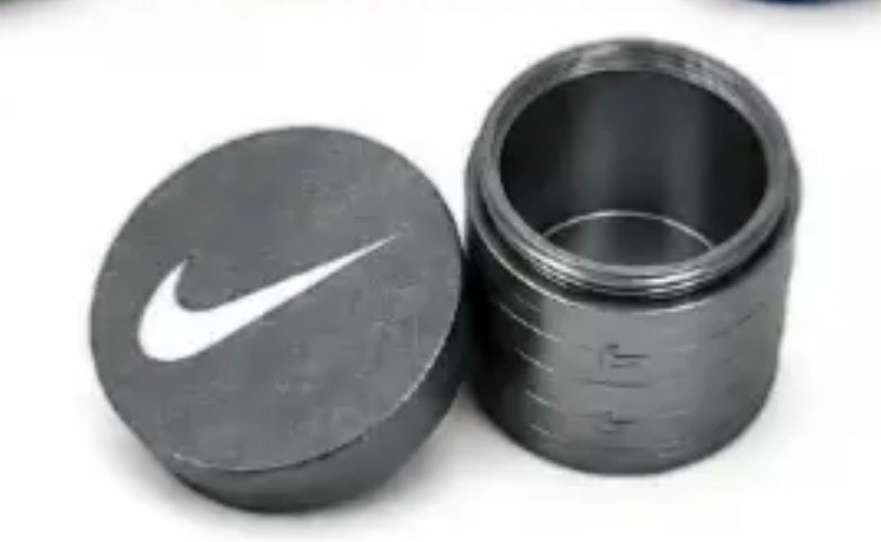 Bote con tapa Nike