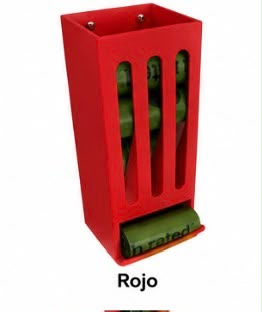 Dispensador de rollos de bolsas para excrementos de perro