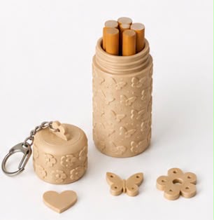 Estuche con adorno - llavero