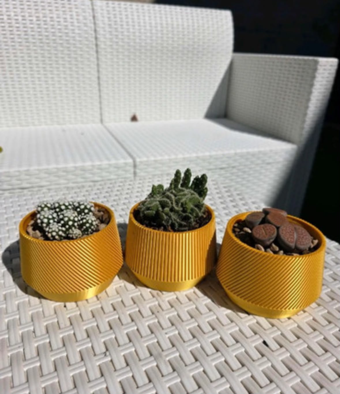 Conjunto de macetas triples de la serie Cónica