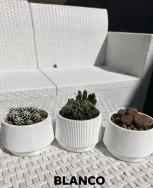 Conjunto de macetas triples de la serie Cónica