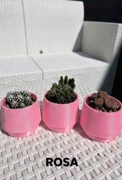 Conjunto de macetas triples de la serie Cónica