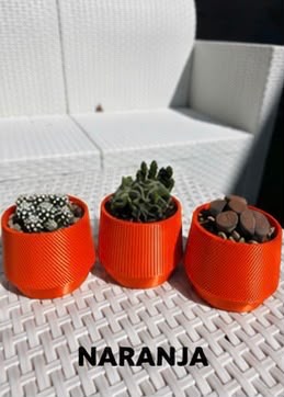Conjunto de macetas triples de la serie Cónica